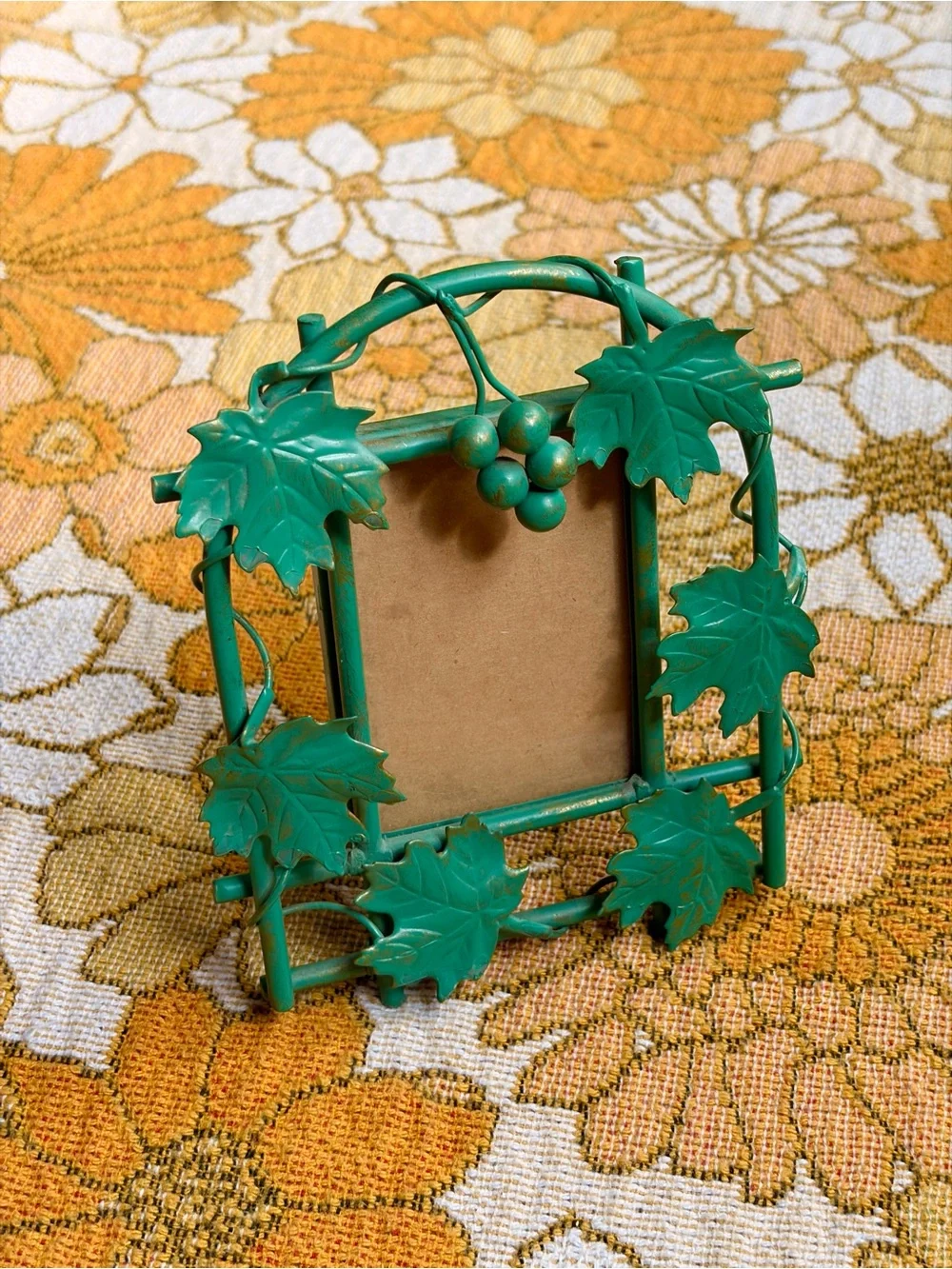 🍇🌿✨ Vintage Y2K Tuscan Grapevine Metal Frame ✨🌿🍇